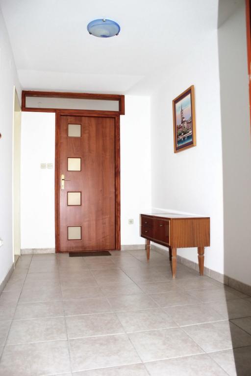 Donat Apartment